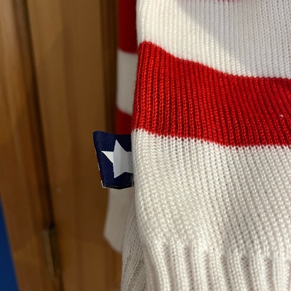 🇺🇸EUC Tipsy Elves Men’s patriotic flag crewneck Sweater size Large. - Picture 5 of 6